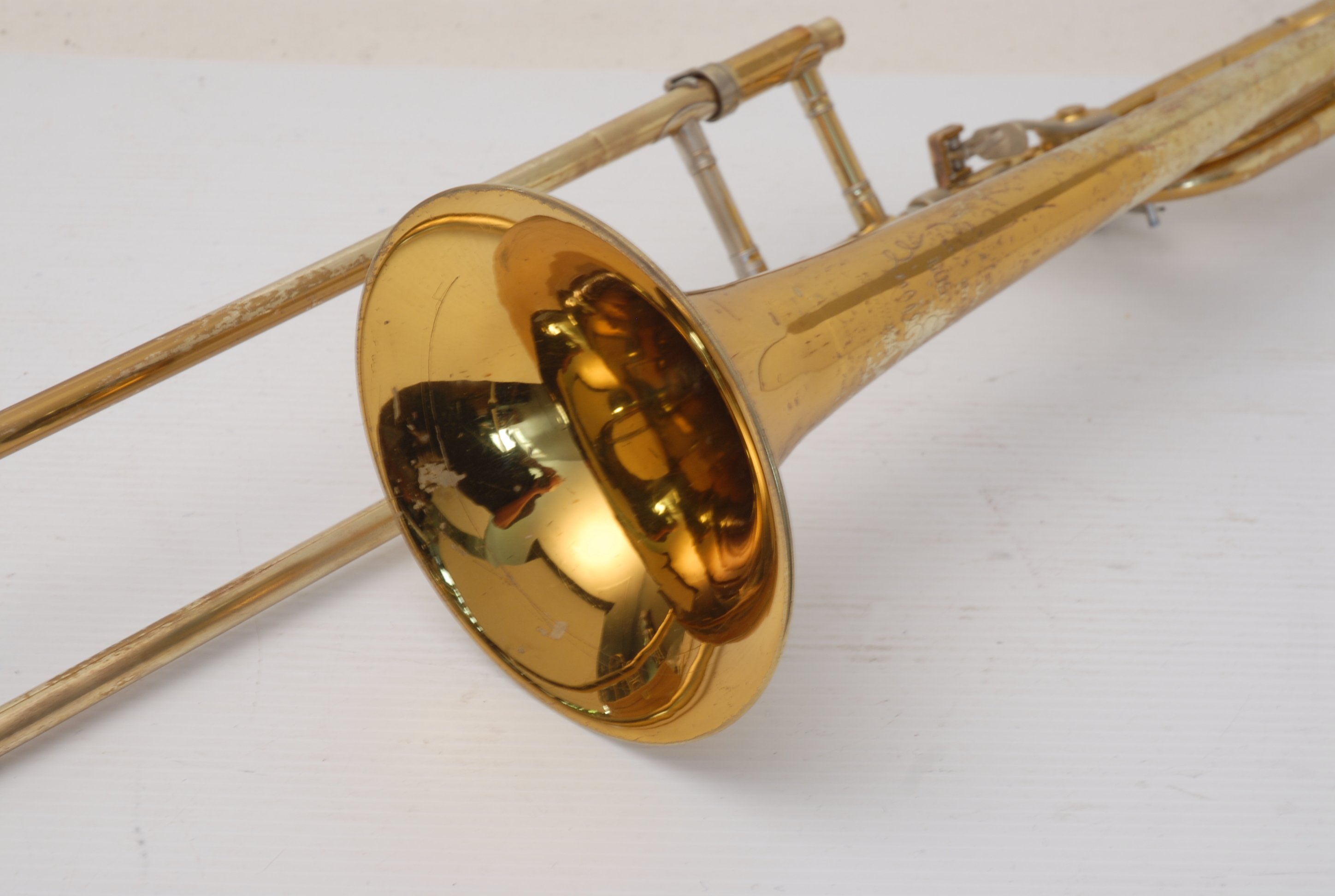 King 605 deals trombone