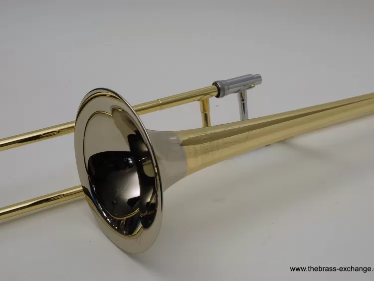Holton collegiate trombone hot sale