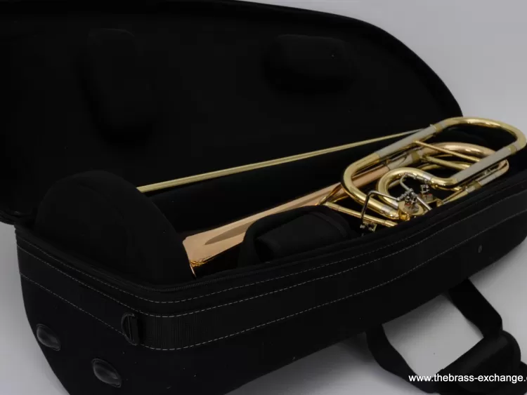 Getzen 1052FDR Bass Trombone