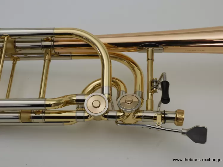 Getzen 1052FDR Bass Trombone