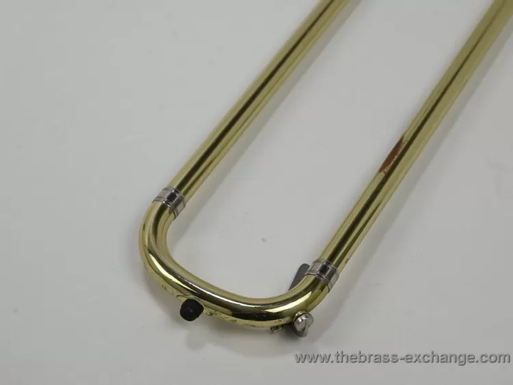 YBL-622G Bass Trombone Doug Yeo Model Handslide endcrook view
