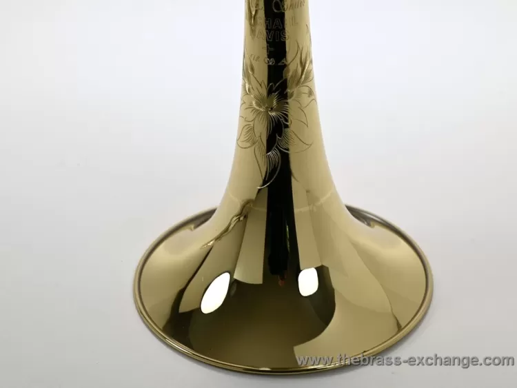 Shires Mike Davis Plus Pre-owned trombone bell flare view