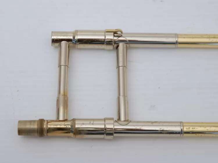 Besson Sovereign BE944R Tenor with Hagmann Valve | Brass