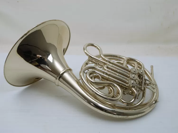 Yamaha YHR-88ND Artist Model Double French Horn with Detachable Bell |  Brass Exchange